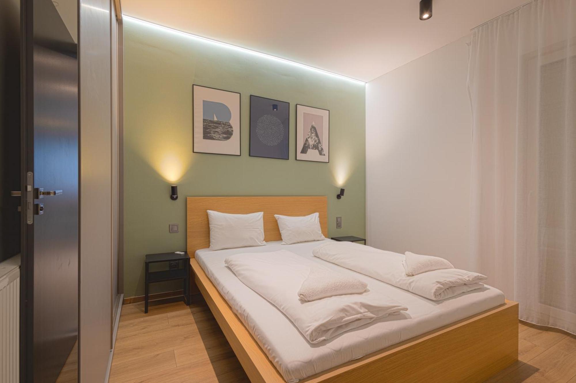 Vitorlas Wellness Apartman Siofok By Bltn 外观 照片